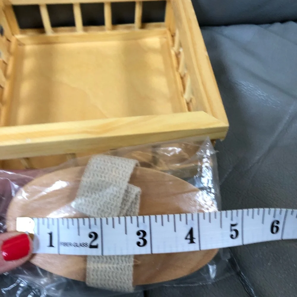 Avon bath accessories set